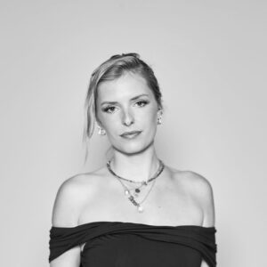 e7b86953-3321-4feb-a261-52f541ca2452